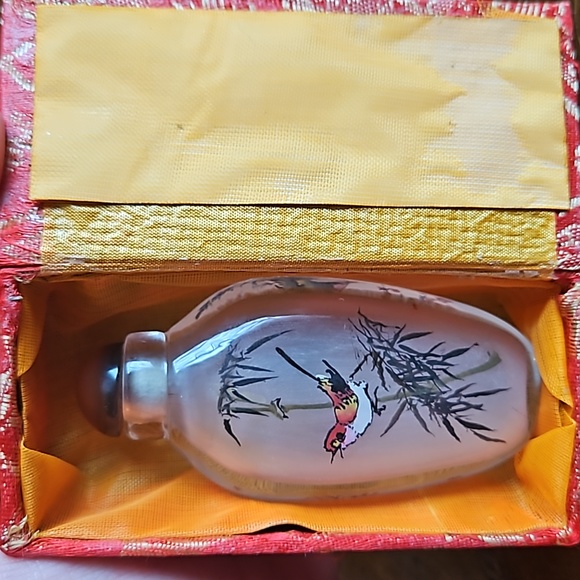 Antique Reverse Painted Snuff Bottle - Picture 2 of 7